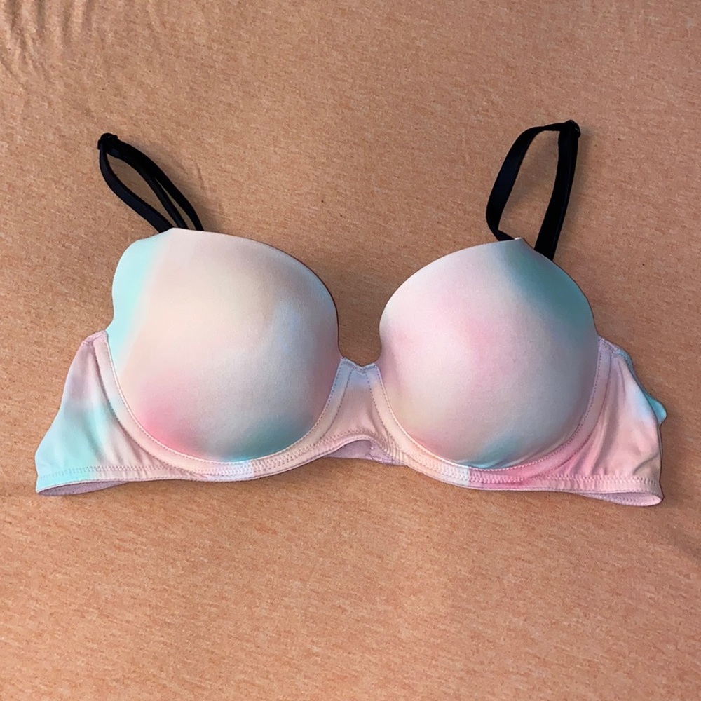 VS PINK Wear Everywhere Lightly Lined Bra‼️